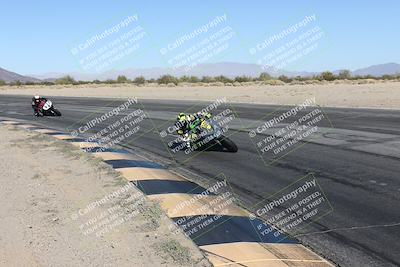 media/Dec-01-2025-Moto Forza (Mon) [[2daa91e15f]]/1-Advanced Group/Session 4 (Turn 10 Inside)/